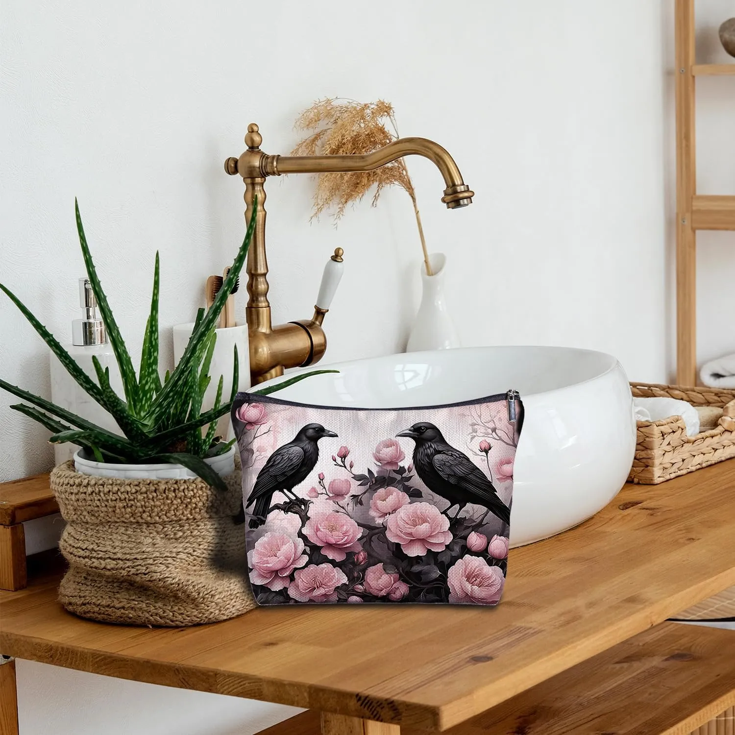 Raven Couple Makeup Bag - Goth Gifts, Pink Flower Couple Goth Makeup Bag, Raven Crow Lover Gifts for Women, Flowers Raven Cosmetic Bag for Travel Bag